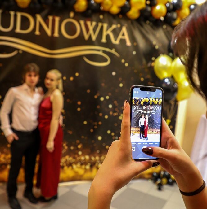Studniówka 2023